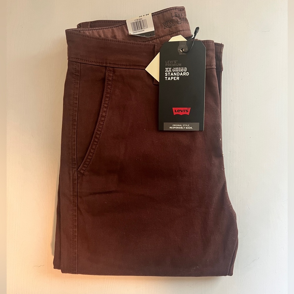 Levi’s xx chino Standard Taper. 30W x 34L. Labels still on. Brown.